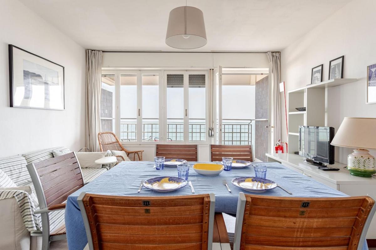 Skyline Lignano Apartment ลินญาโน ซับเบียโดโร ภายนอก รูปภาพ